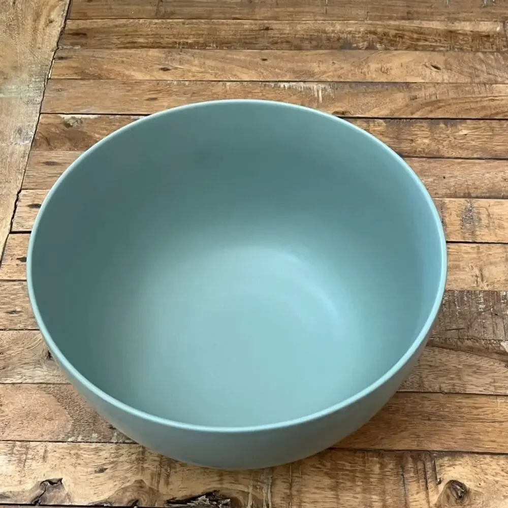 Crate & Barrel 10.5